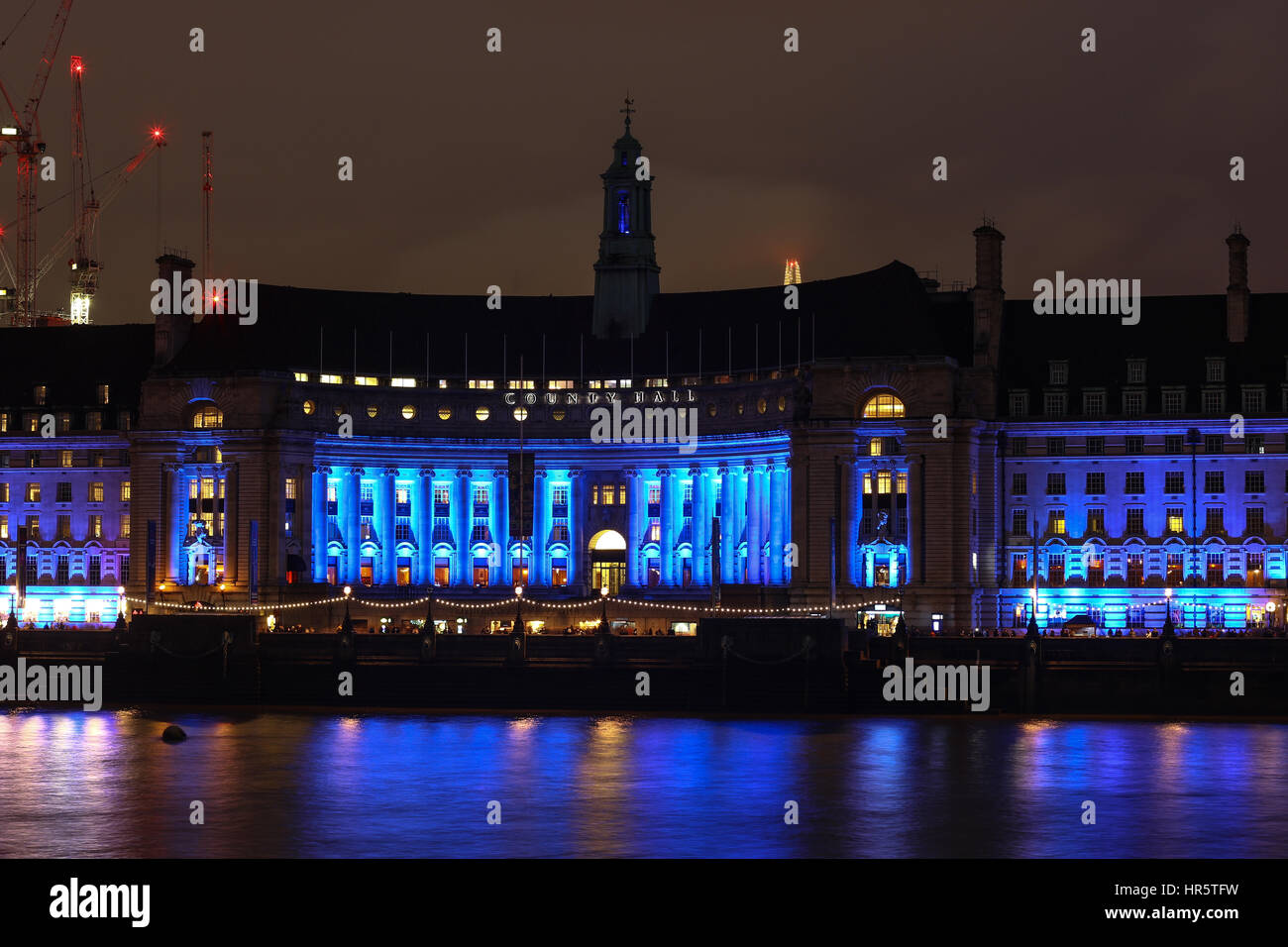 London county hall hi-res stock photography and images - Alamy