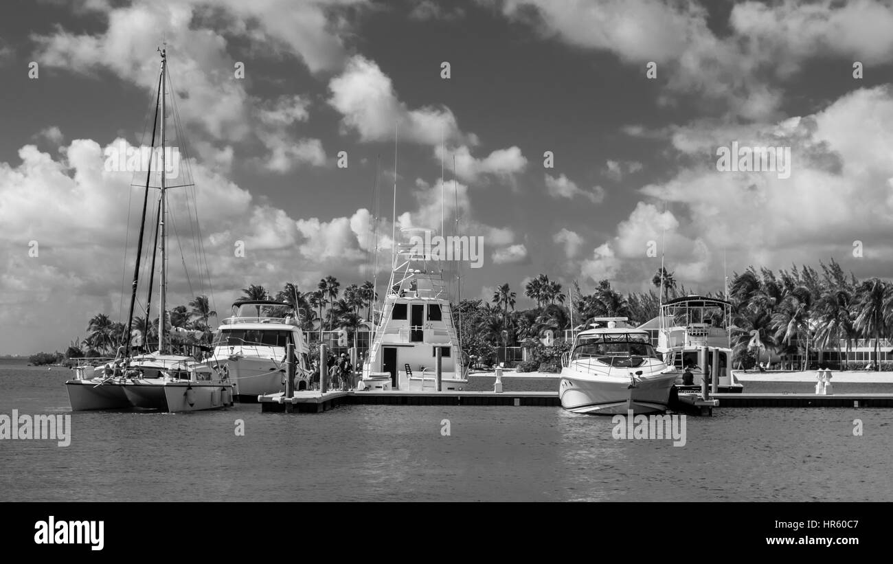 Kaibo Marina and its boats in the Caribbean, Grand Cayman, Cayman Islands Stock Photo