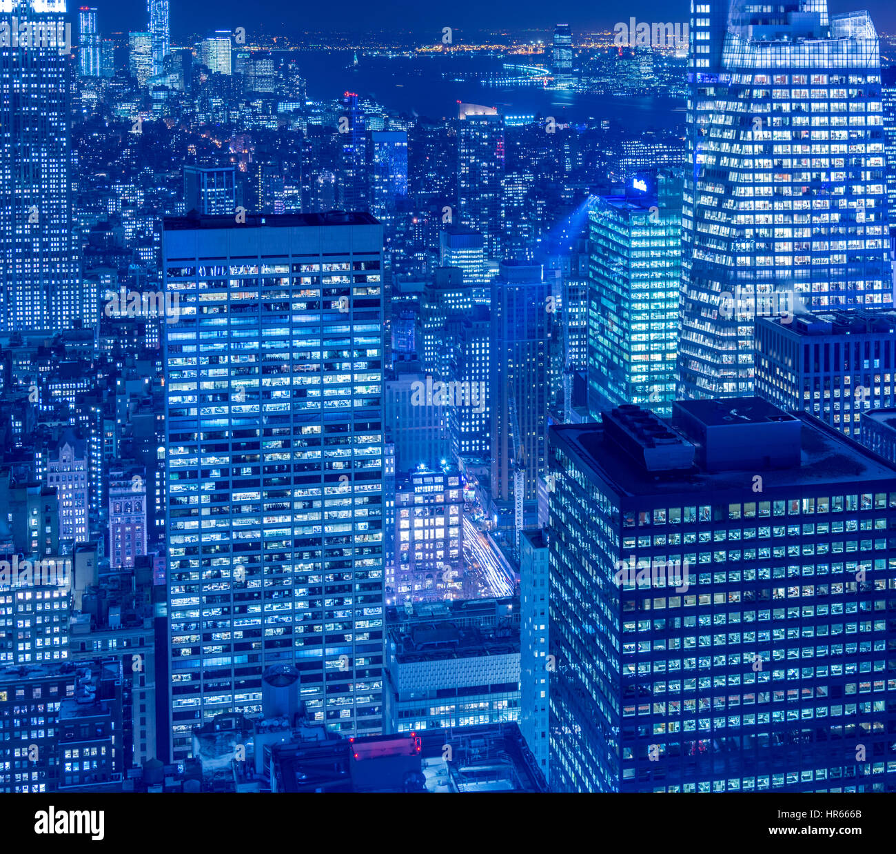 view-of-new-york-manhattan-during-sunset-hours-stock-photo-alamy