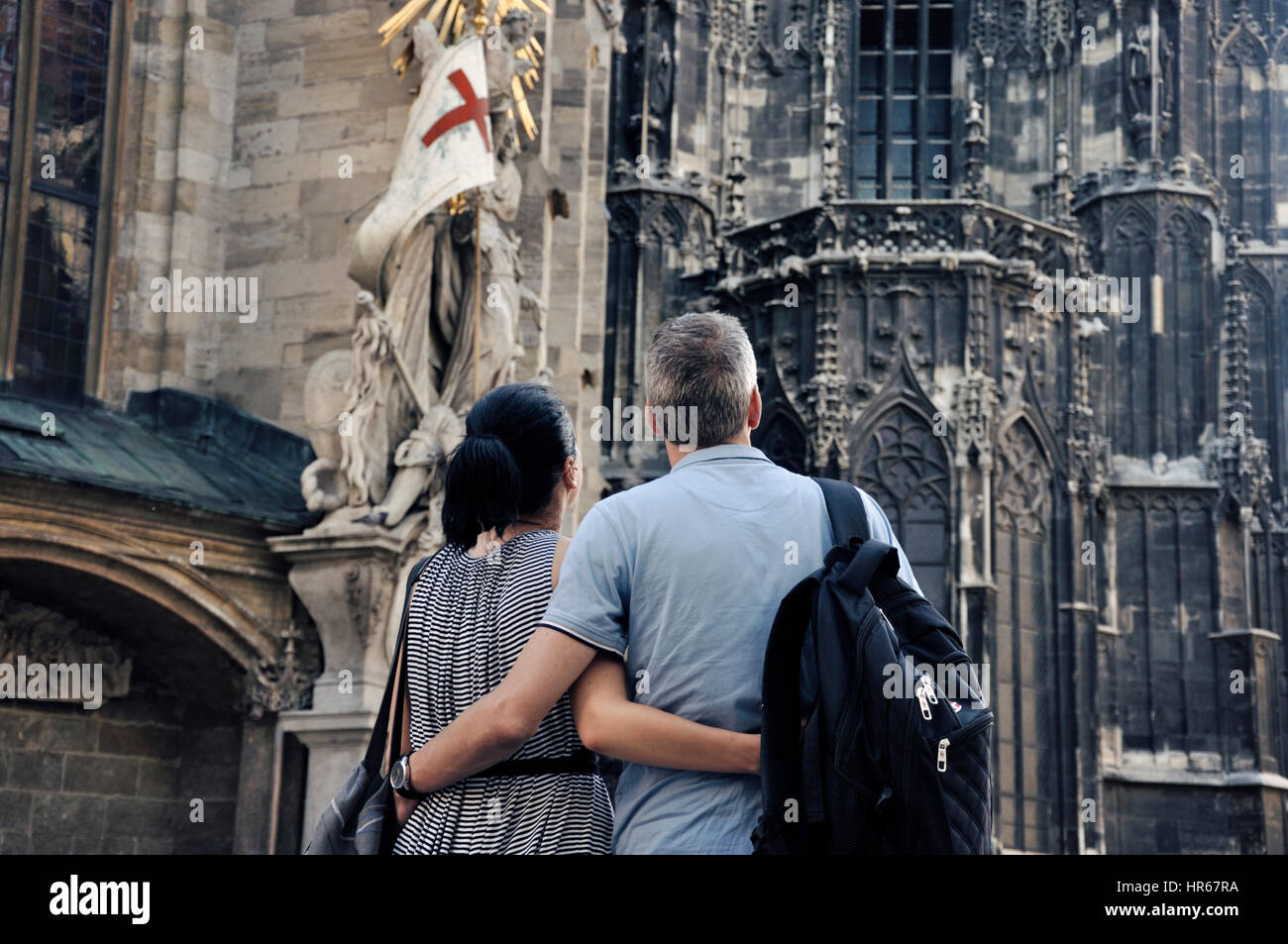 Couple visiting Vienna, St. Stephen's Cathedral Stock Photo
