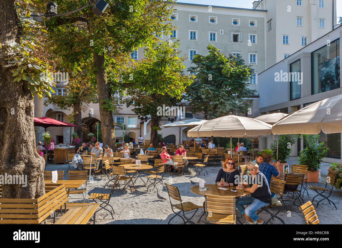 Sternbräu beer garden / cafe in the old town, Salzburg, Austria Stock