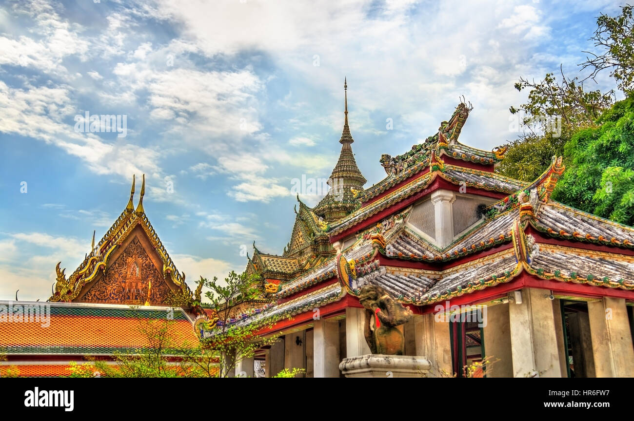 Wat Pho, a Buddhist temple complex in Bangkok, Thailand Stock Photo - Alamy