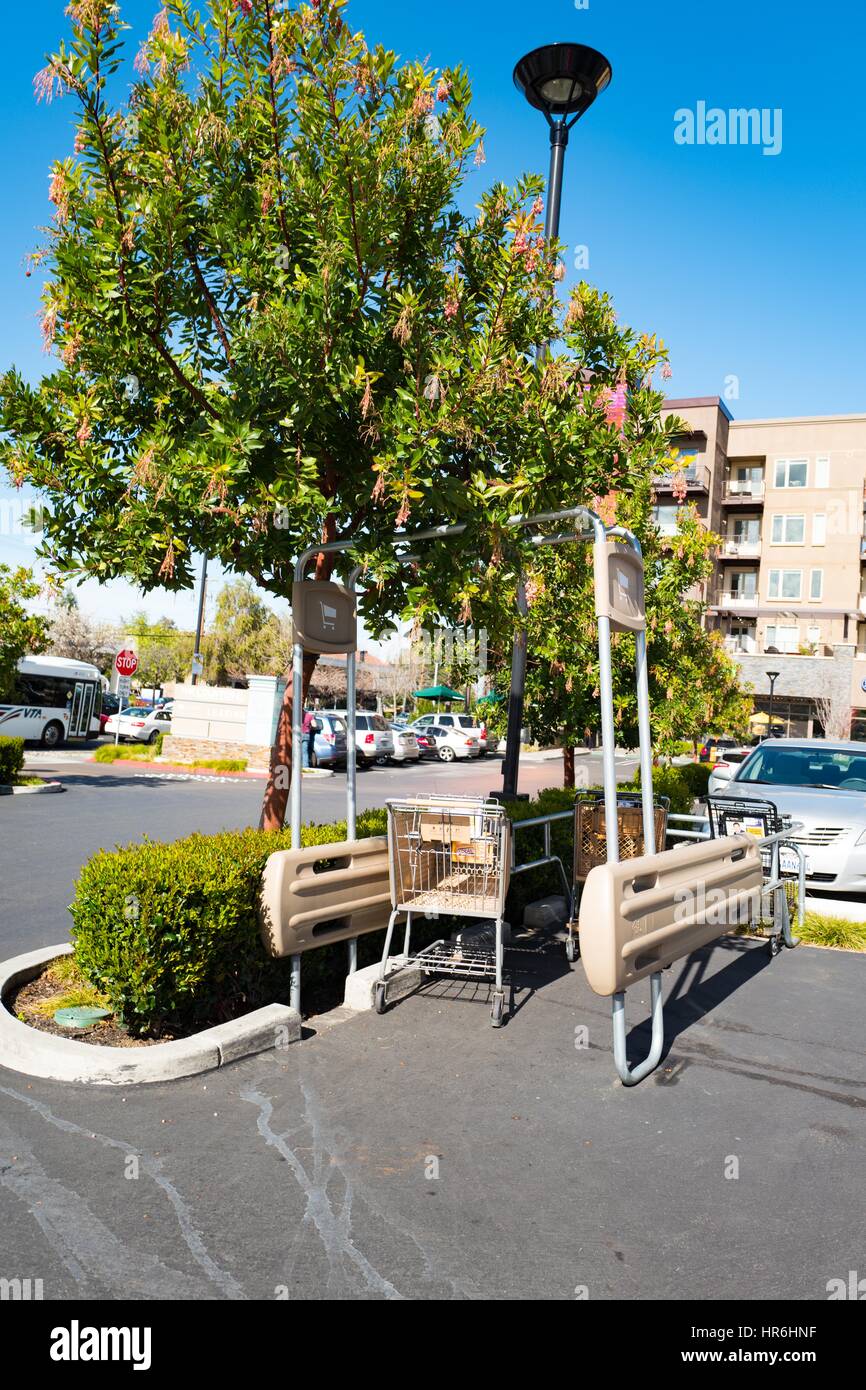 C town supermarket hi-res stock photography and images - Alamy