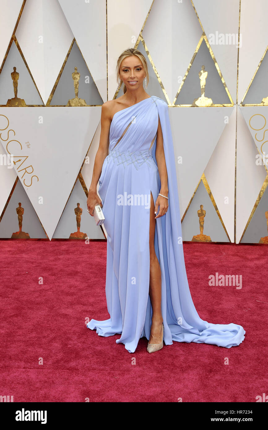 Hollywood, California. 26th Feb, 2017. Giuliana Rancic attends the 89th Annual Academy Awards at Hollywood & Highland Center on February 26, 2017 in Hollywood, California. | Verwendung weltweit/picture alliance Credit: dpa/Alamy Live News Stock Photo