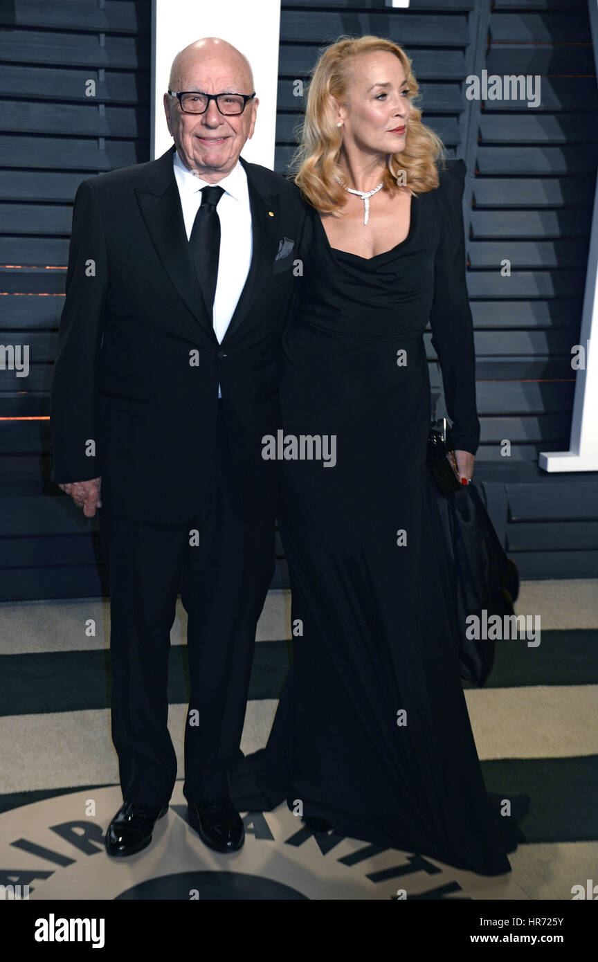 Beverly Hills, California. 26th Feb, 2017. Rupert Murdoch and Jerry Hall attend the 2017 Vanity Fair Oscar Party hosted by Graydon Carter at Wallis Annenberg Center for the Performing Arts on February 26, 2017 in Beverly Hills, California. | Verwendung weltweit/picture alliance Credit: dpa/Alamy Live News Stock Photo