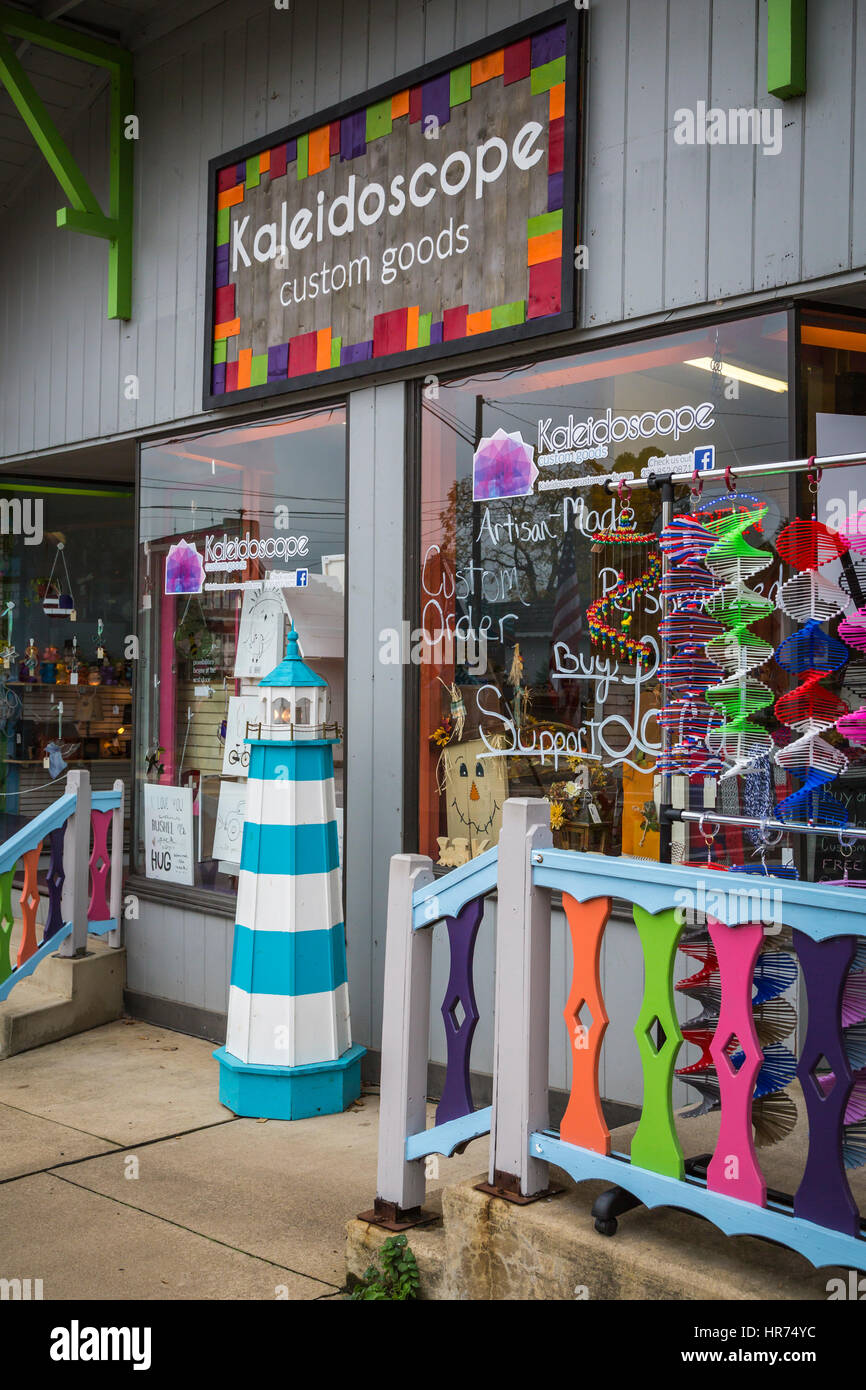 Shops in downtown Sugar Creek, Ohio, USA Stock Photo Alamy