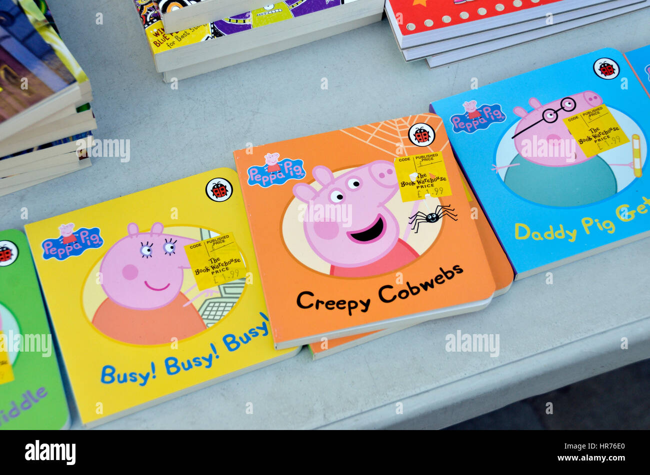 Peppa Pig children’s books shop window display Stock Photo Alamy