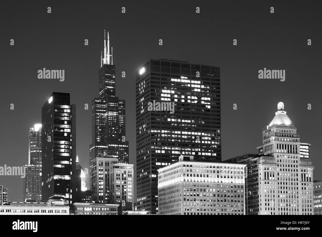 Black and white picture of Chicago downtown at night, Illinois, USA ...