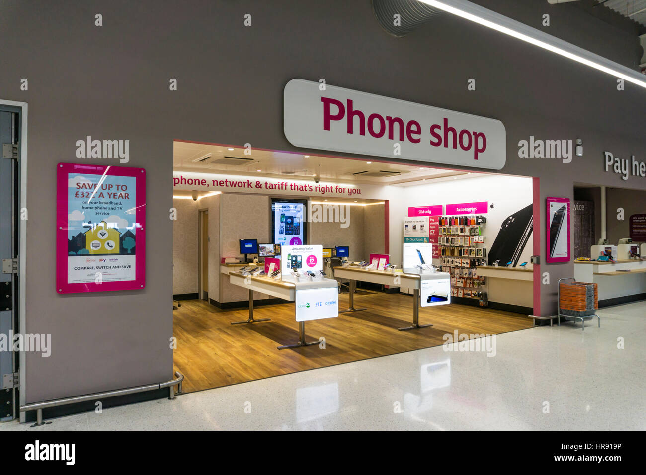 Mobile phone shop uk hires stock photography and images Alamy