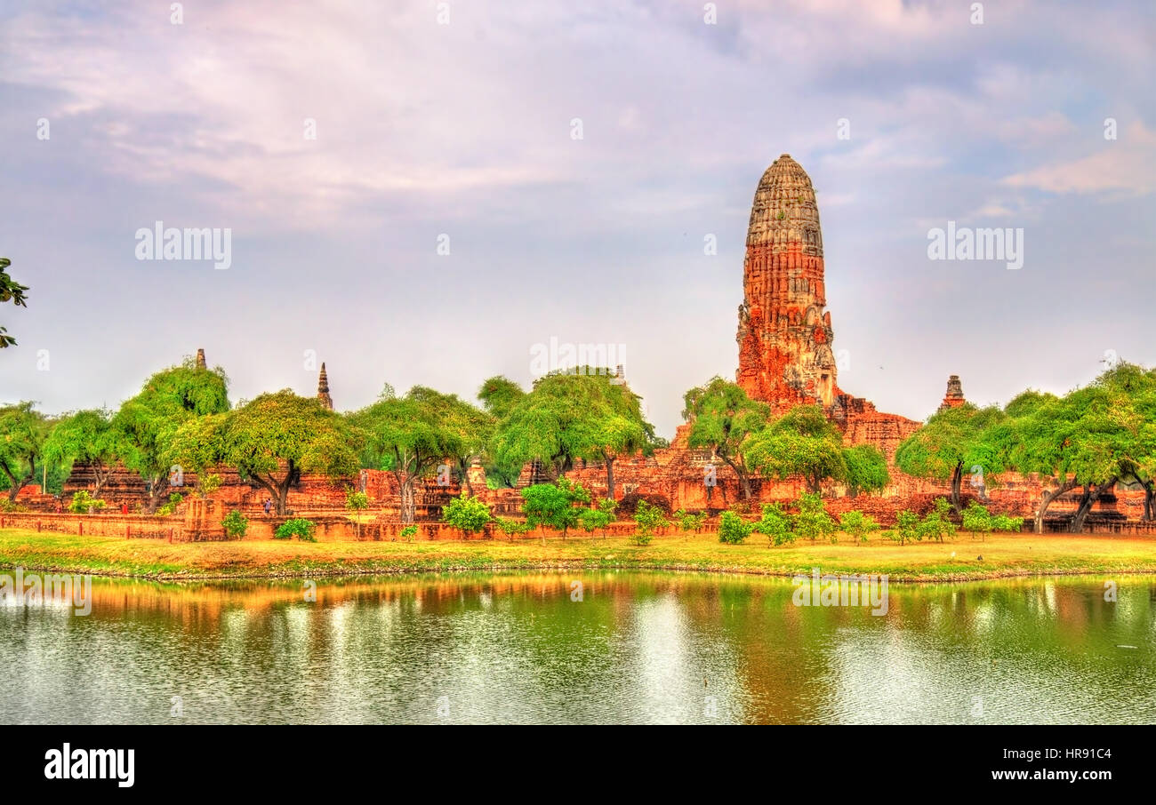 Ayutthaya architecture hi-res stock photography and images - Alamy
