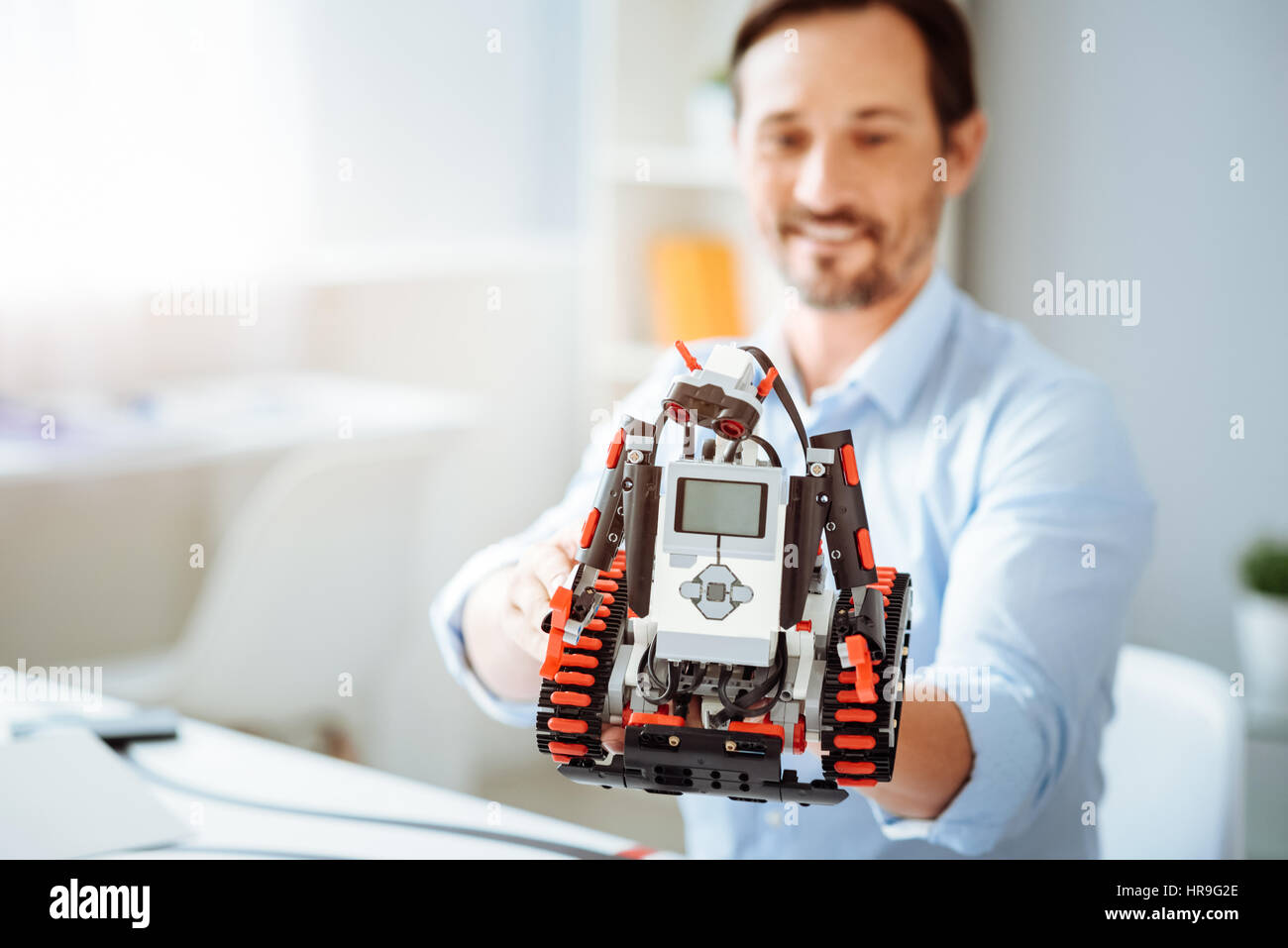 Engineering lab inventor hi-res stock photography and images - Alamy