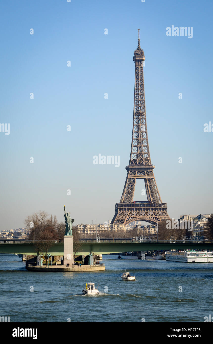 Paris Statue of Liberty and Eiffel Tower Stock Photo Alamy