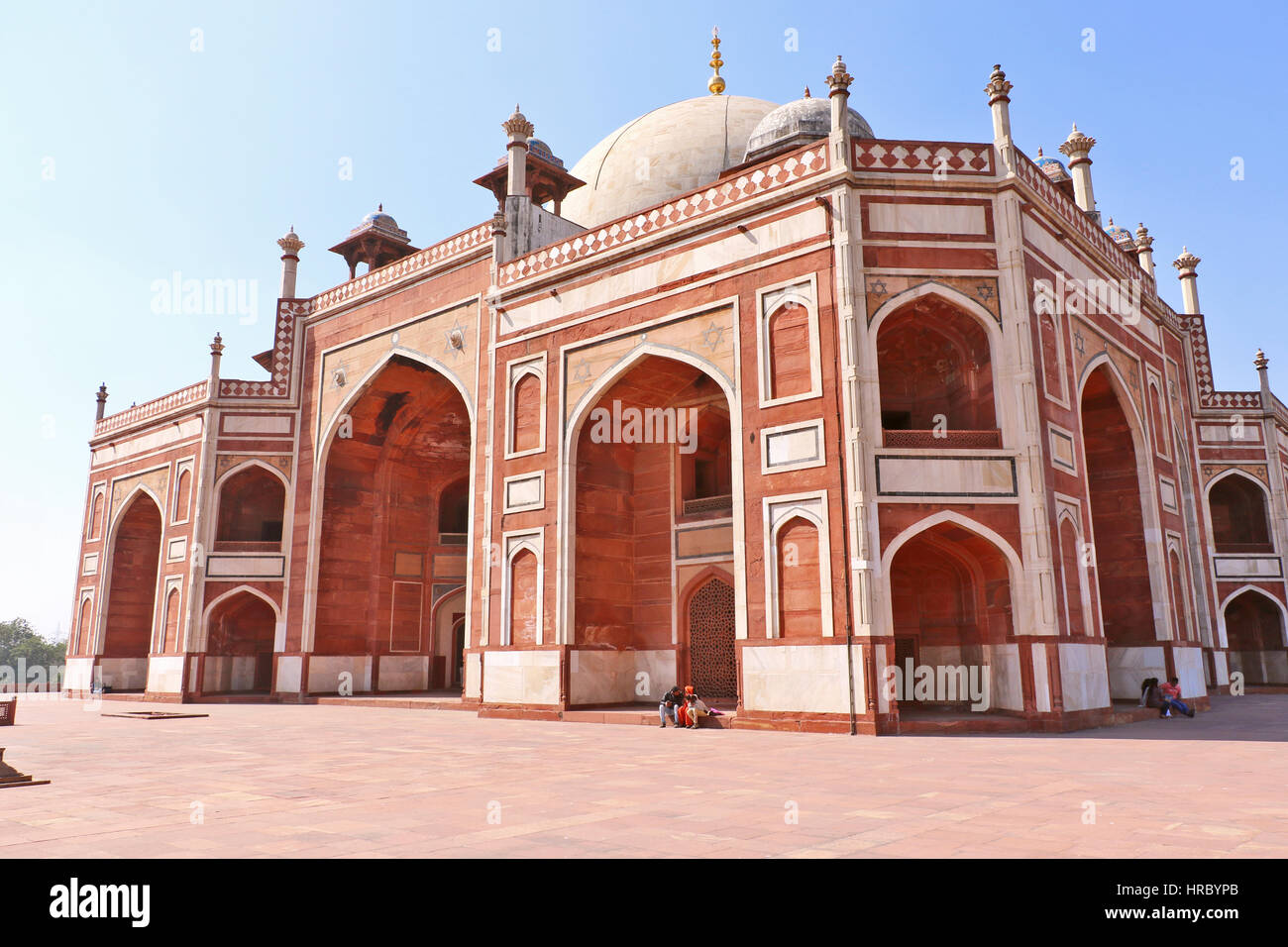 Dome interior humayuns tomb hi-res stock photography and images - Alamy