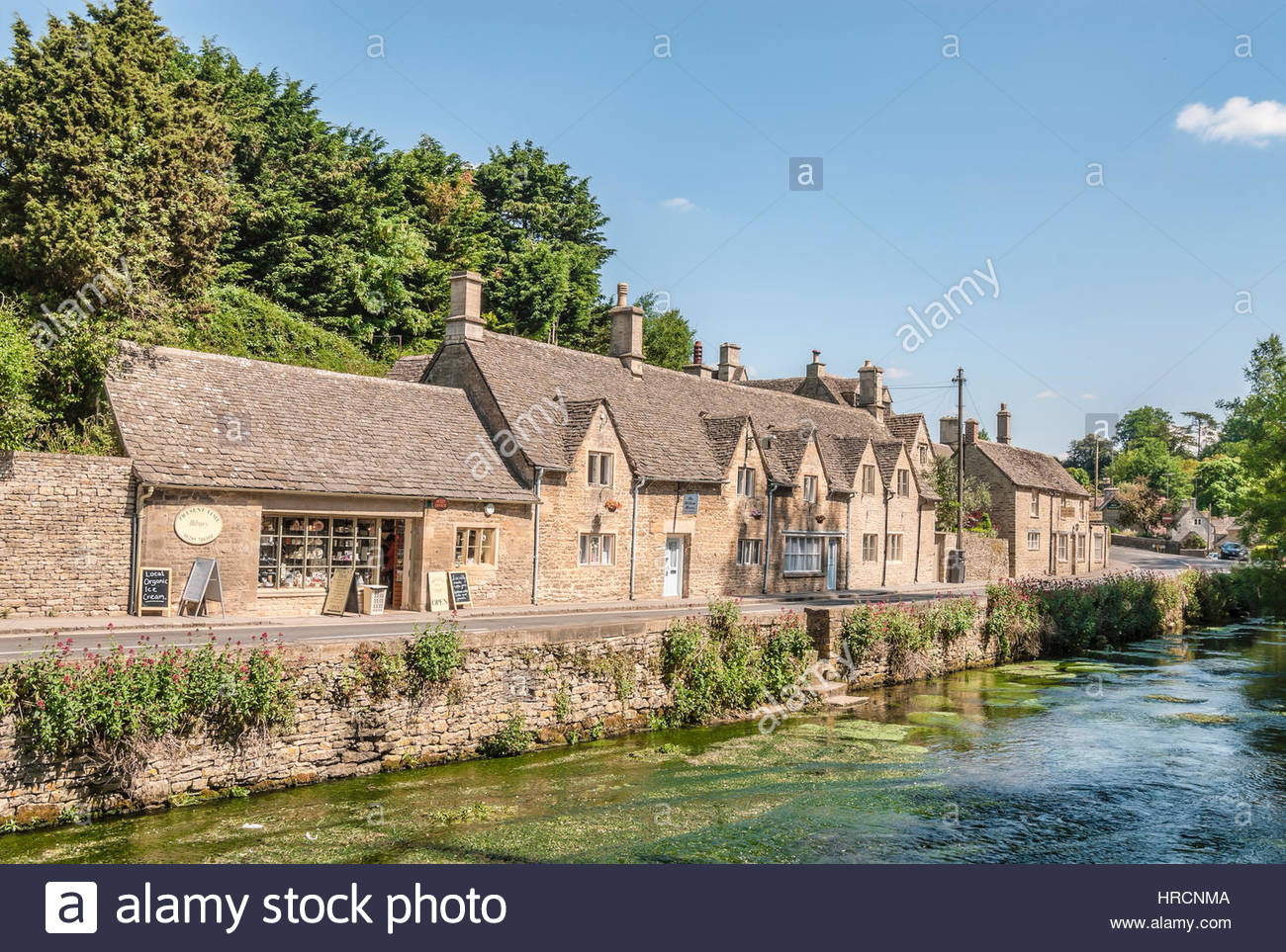Traditional Weaver Cotswolds Cottages In Bibury Near Cirencester