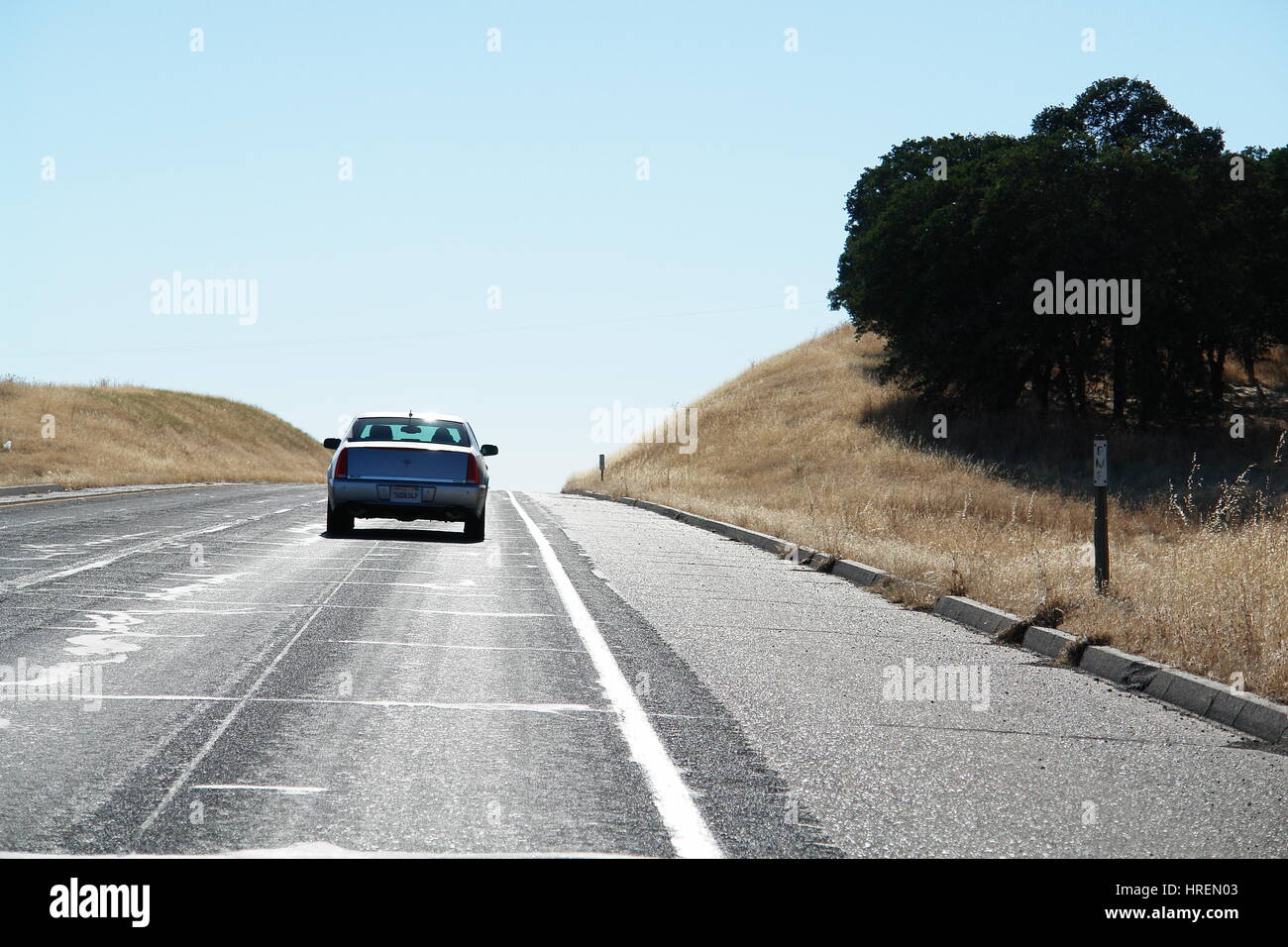 Highway of death desert storm hi-res stock photography and images - Alamy