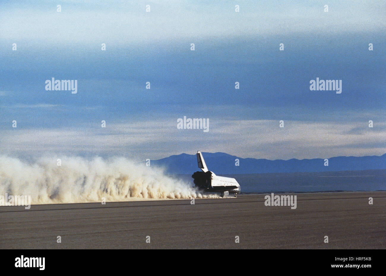 STS-27, Space Shuttle Atlantis Landing, 1988 Stock Photo