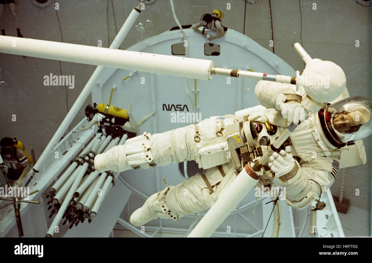 xero gravity astronaut simulator