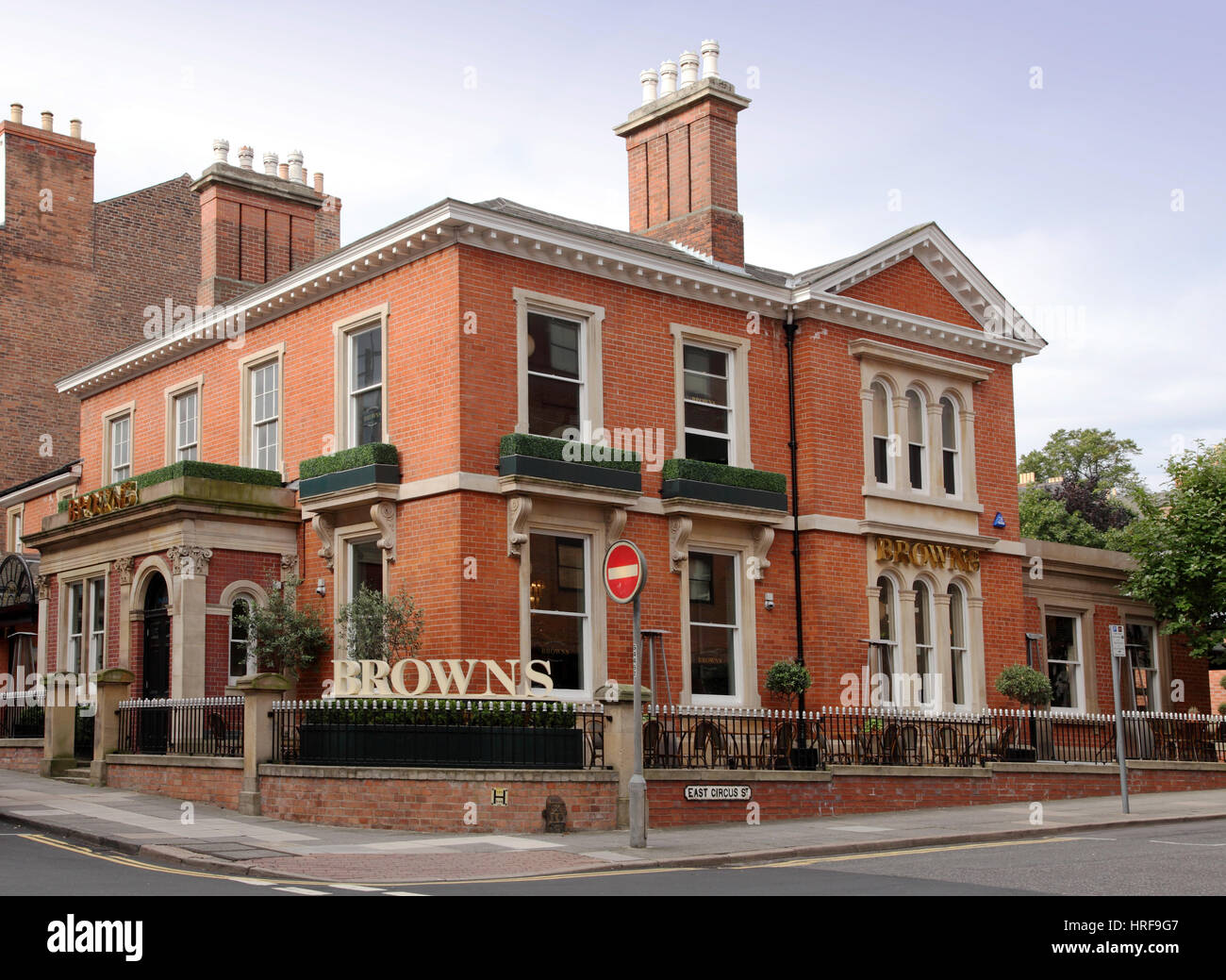 Browns pub bar restaurant in Nottingham. Part of the M & B Mitchell and Butler group Stock Photo