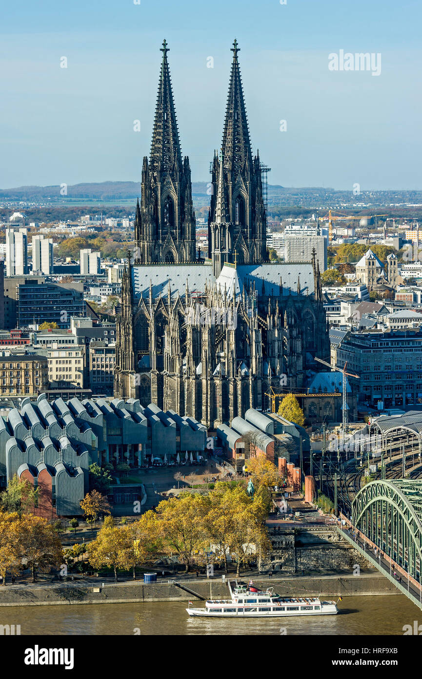 View over the river Rhine, Cologne's historic centre, Museum Ludwig, Cologne Cathedral, Hohenzollern Bridge, Cologne Stock Photo