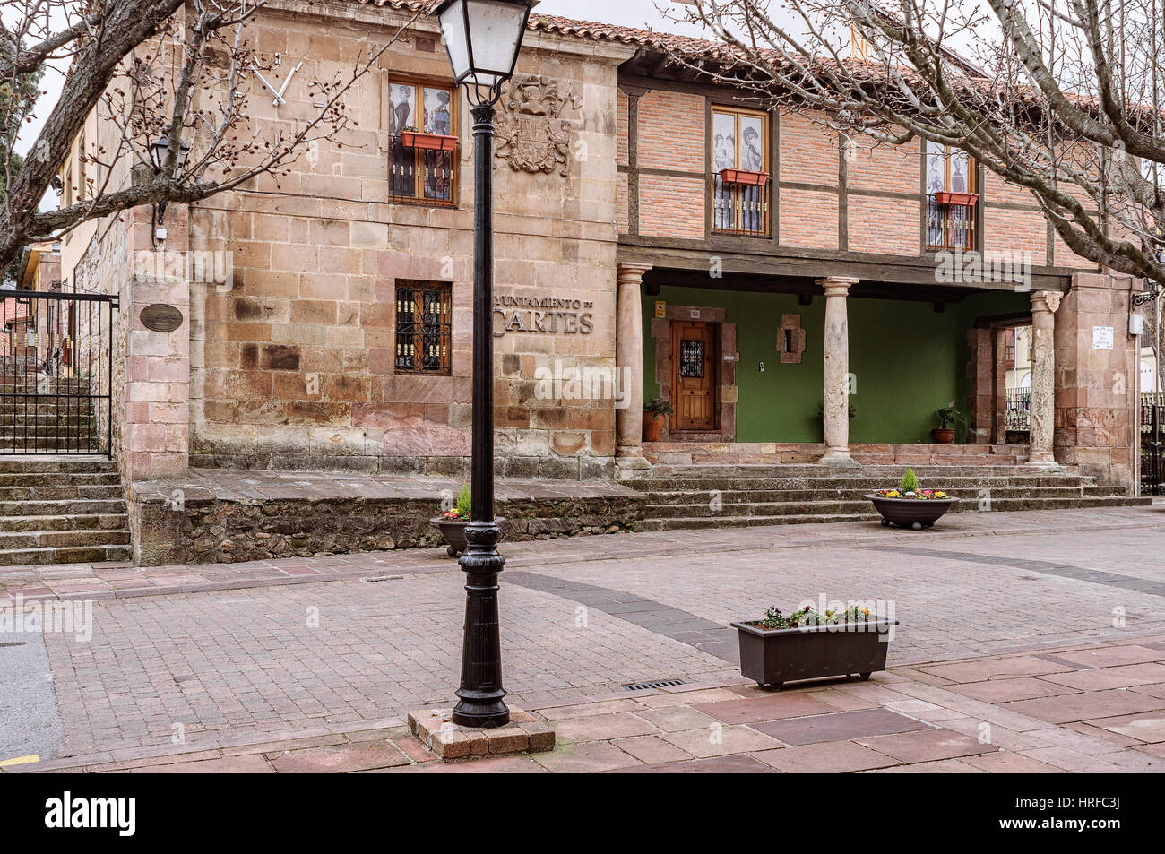 Foto de Plaza Mayor de Cartes en Cartes, Cantabria