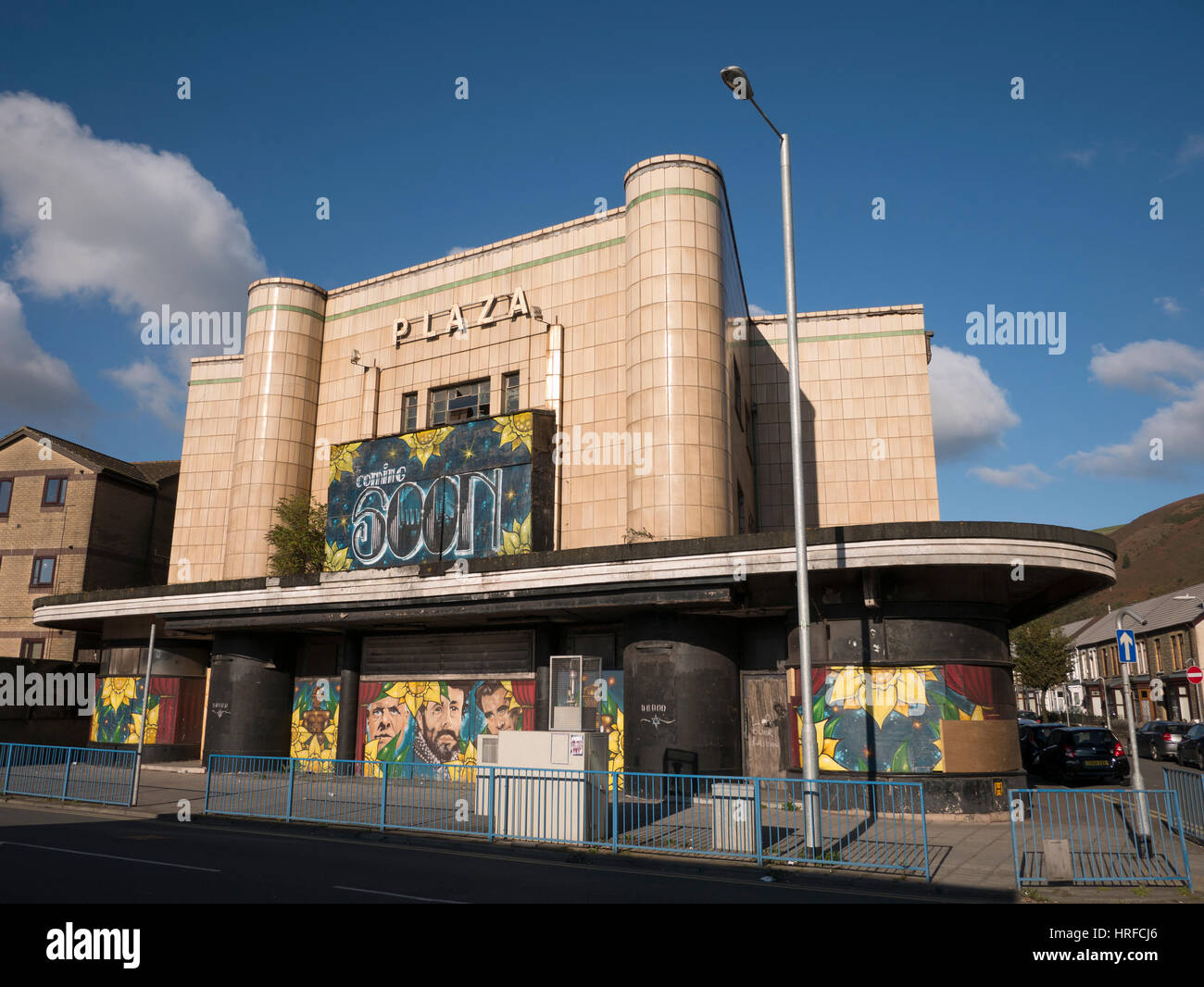 Port Talbot Plaza cinema building, derelict since 1999.  Has a large 'coming Soon' sign West Glamorgan, Wales UK. Stock Photo