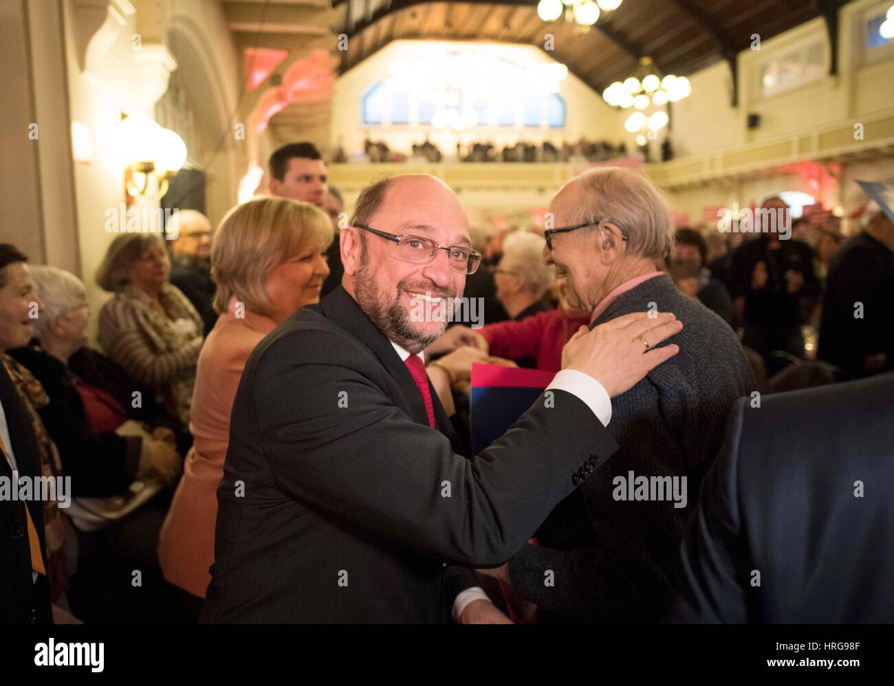 Patting Shoulder High Resolution Stock Photography and Images - Alamy