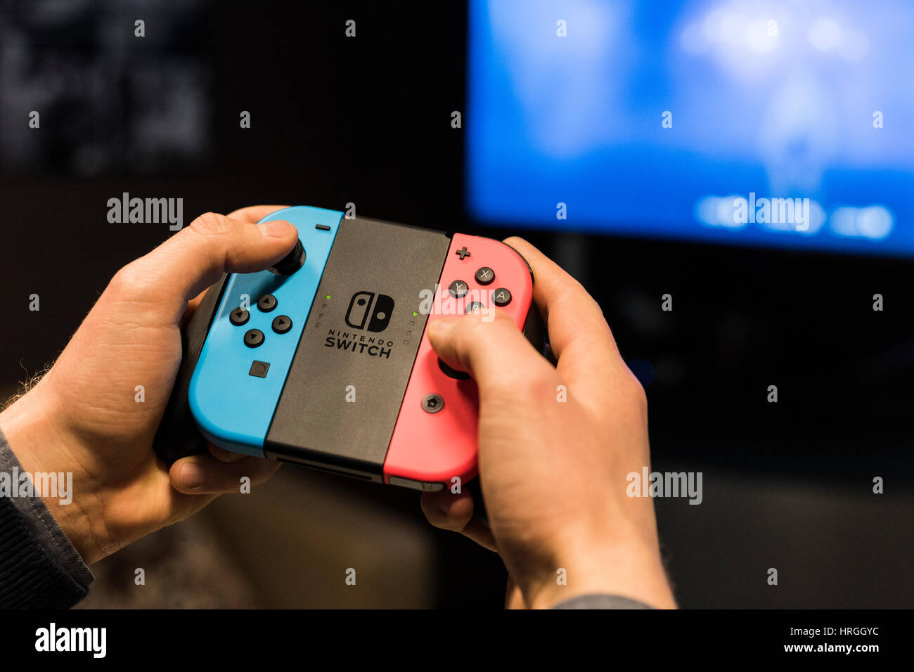 Page 7 Nintendo Switch High Resolution Stock Photography And Images Alamy Page 7 Nintendo Switch High Resolution Stock Photography And Images Alamy