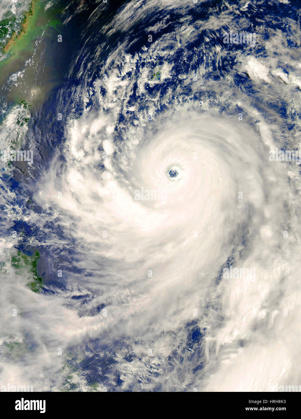 Typhoon Man-Yi Stock Photo - Alamy