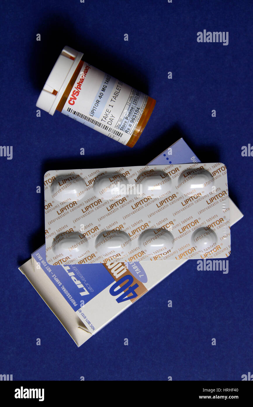 Atorvastatin bottle hi-res stock photography and images - Alamy