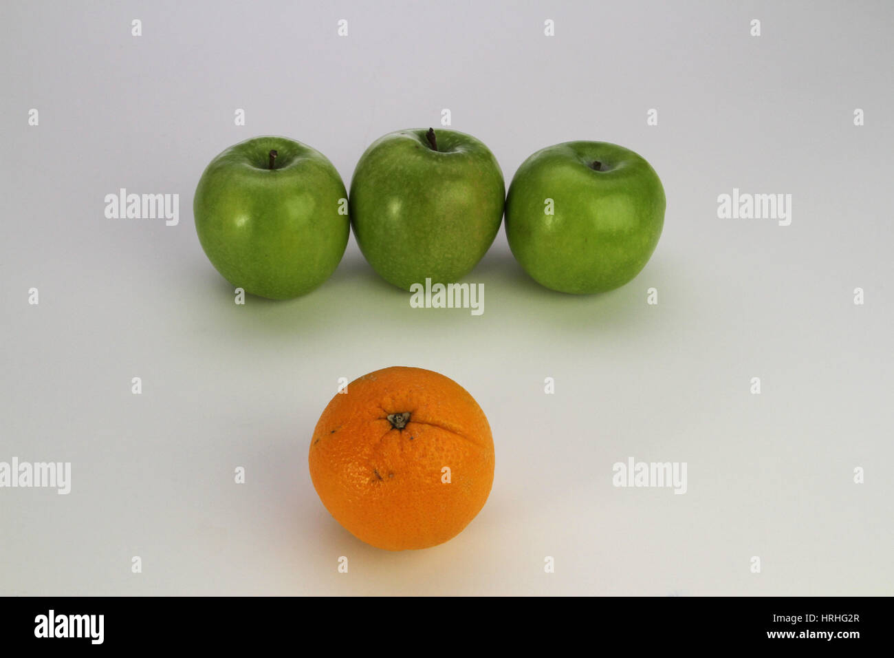 Apples and oranges comparison hires stock photography and images Alamy