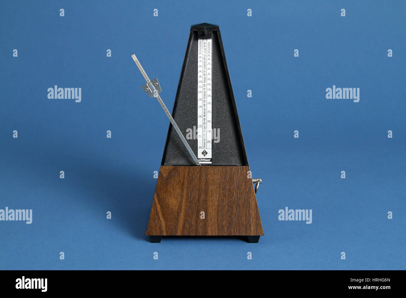 Ticking metronome hires stock photography and images Alamy