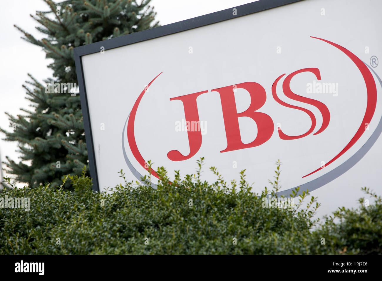 Meat processing plant hires stock photography and images Alamy