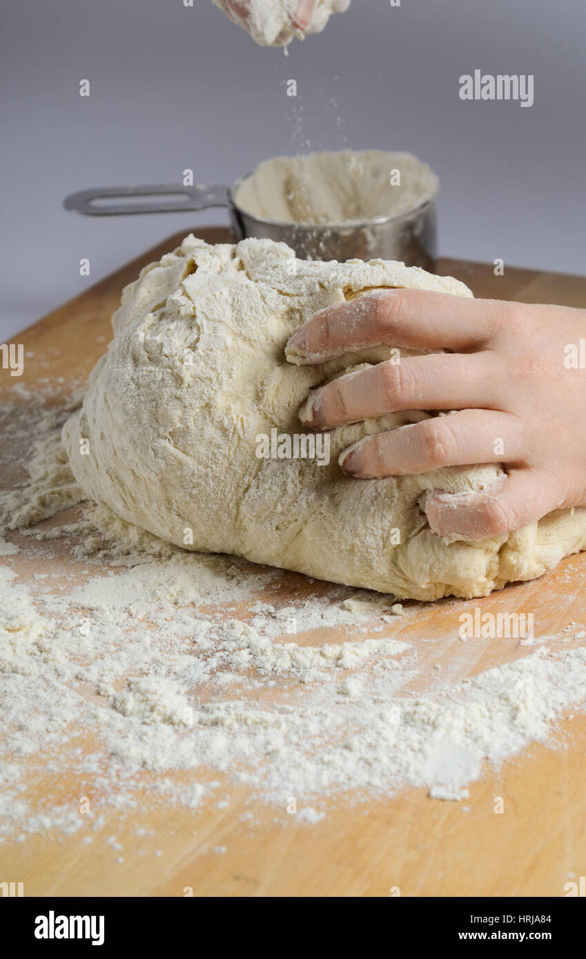 Handling bread dough hi-res stock photography and images - Alamy