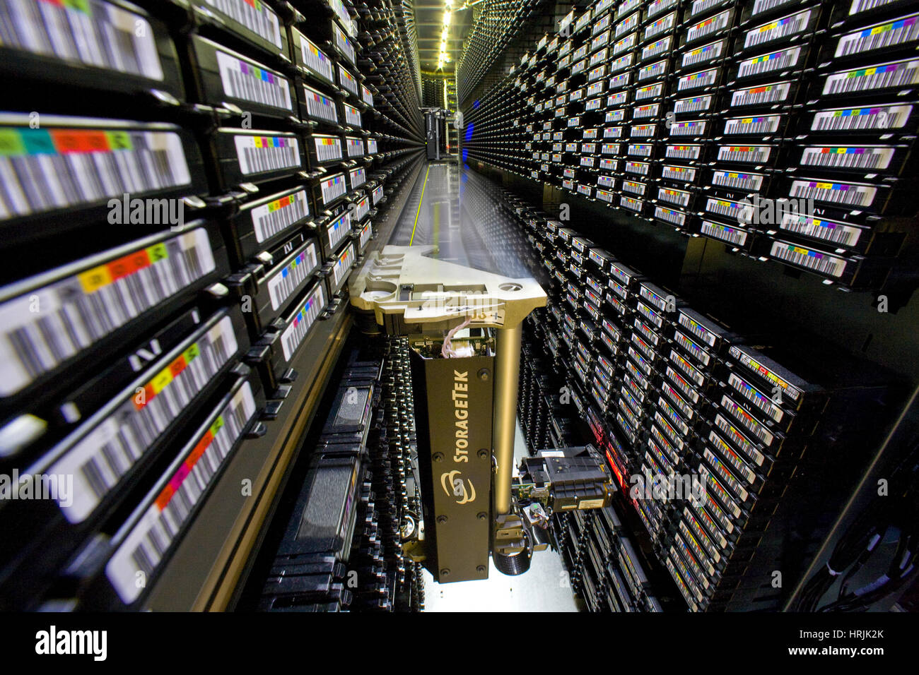 StorageTek Robotic Tape Storage Stock Photo - Alamy