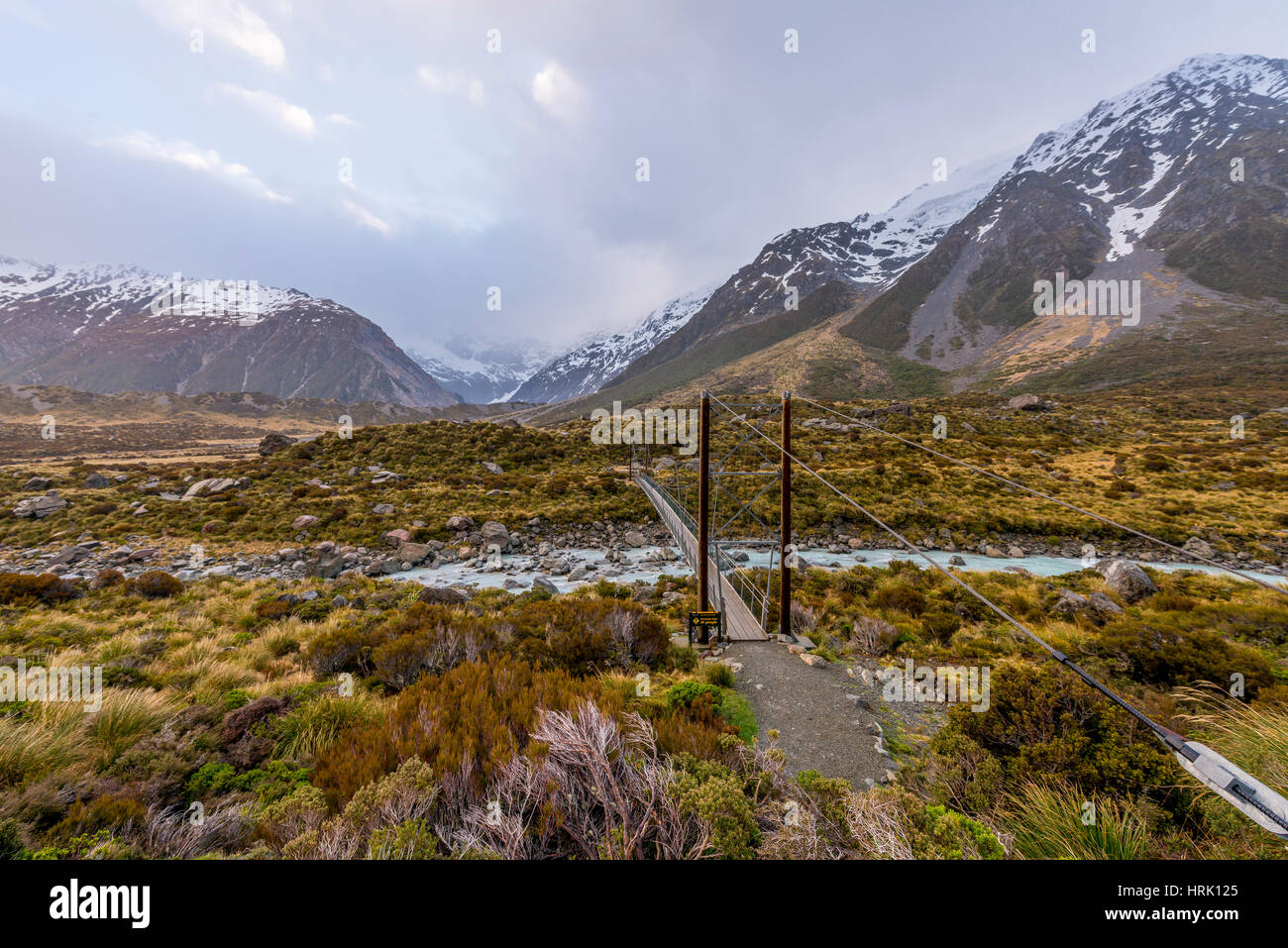 Bridge crosses Hooker River, Mountain, Mount Cook National Park