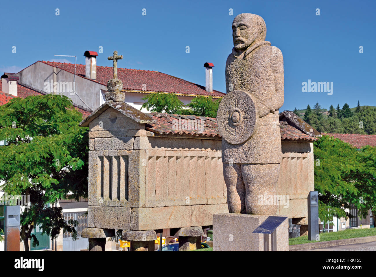 Celtic warrior statue hi-res stock photography and images - Alamy