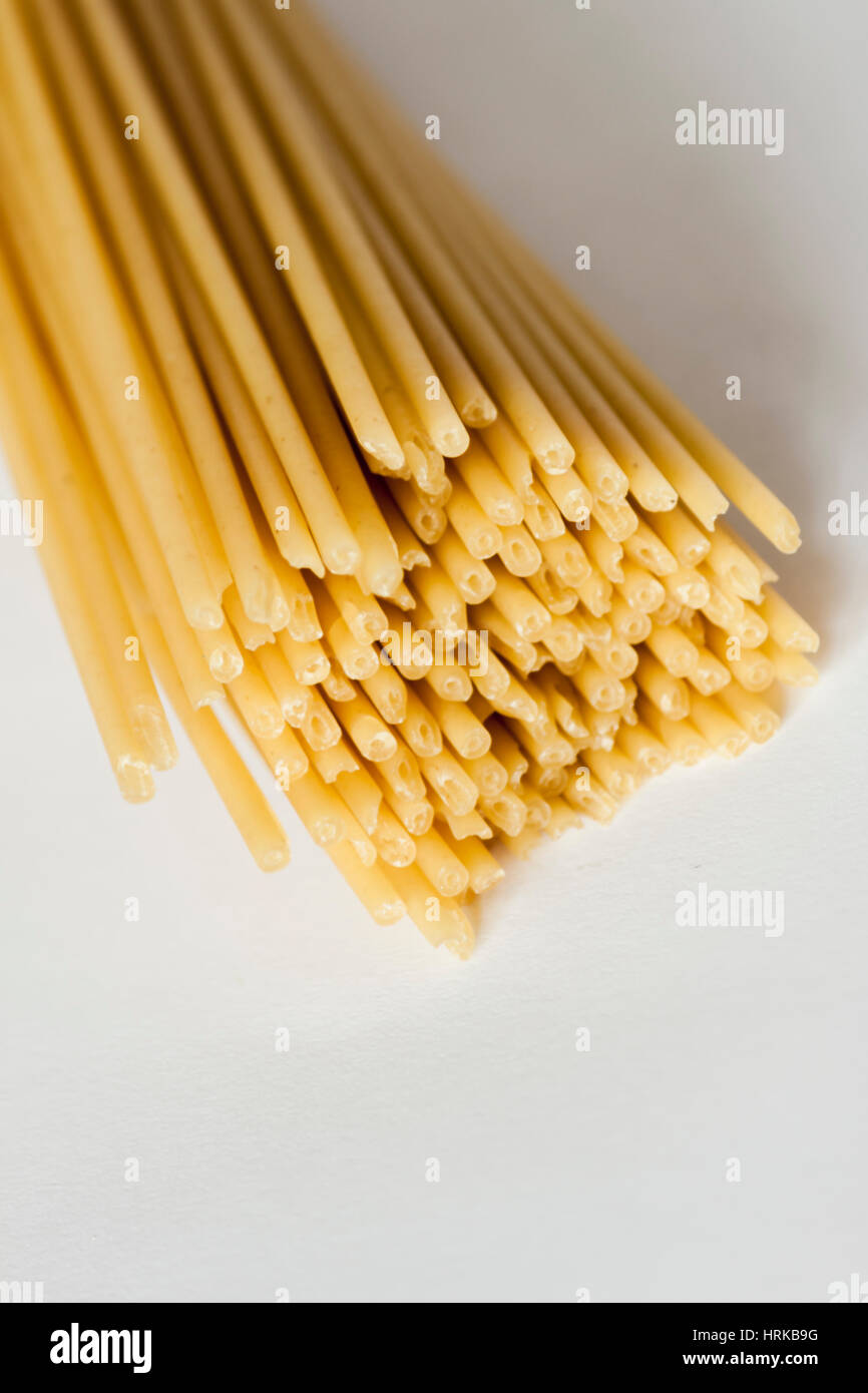 Bucatini pasta hi-res stock photography and images - Alamy