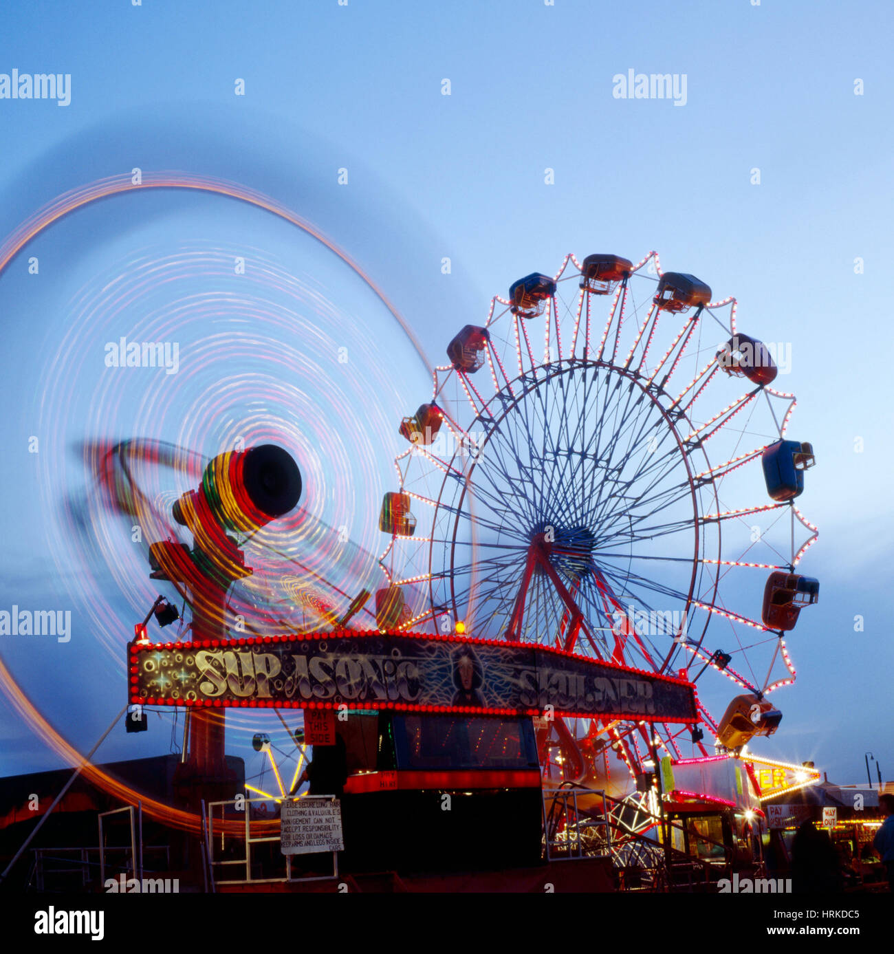 Kingston Upon Hull Fair At Night With Fairground Ride Movement Hull Stock Photo Alamy