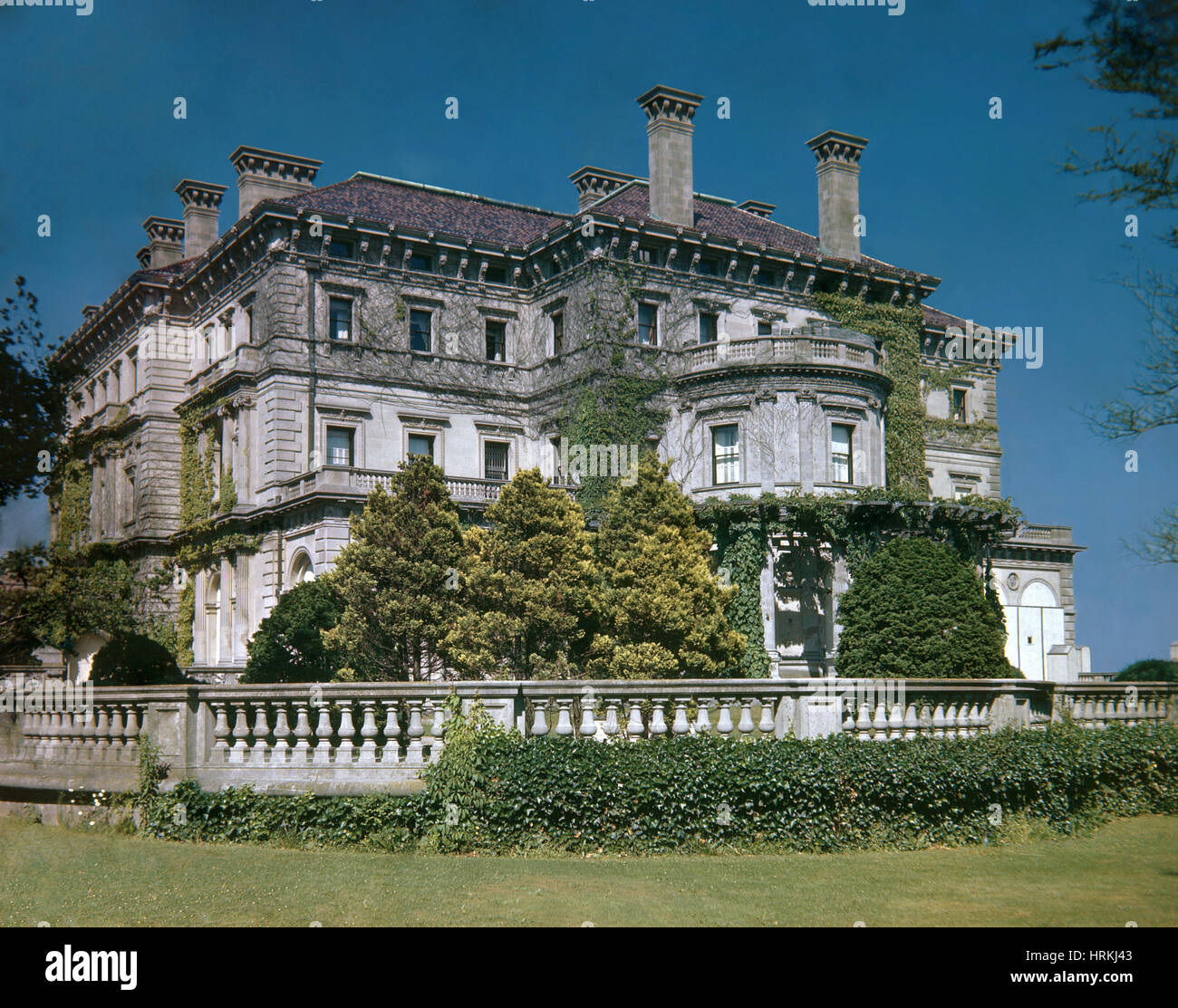 The Breakers Mansion Stock Photo - Alamy