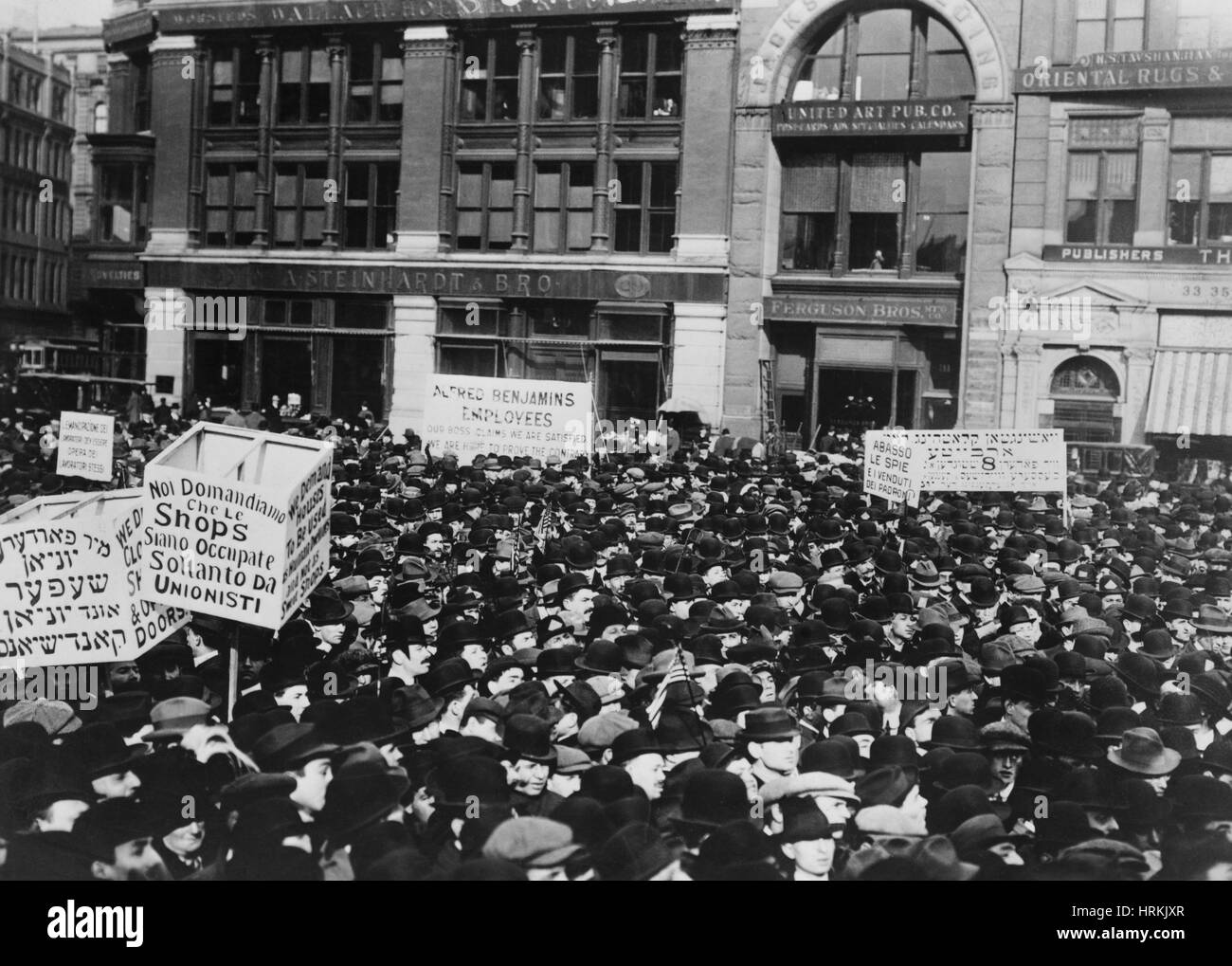 NYC, Strikers In Union Square, 1913 Stock Photo
