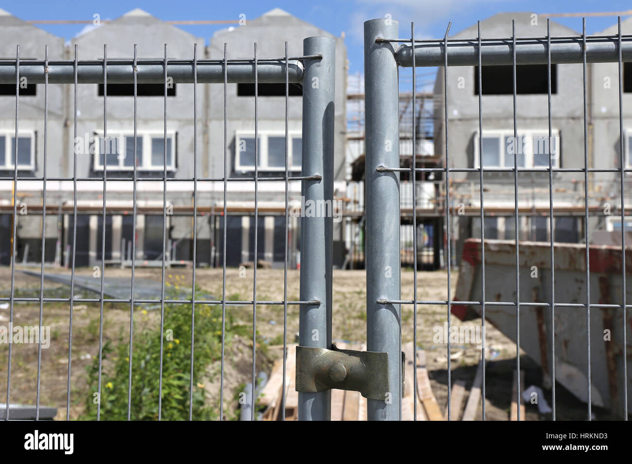 construction site fence Stock Photo - Alamy