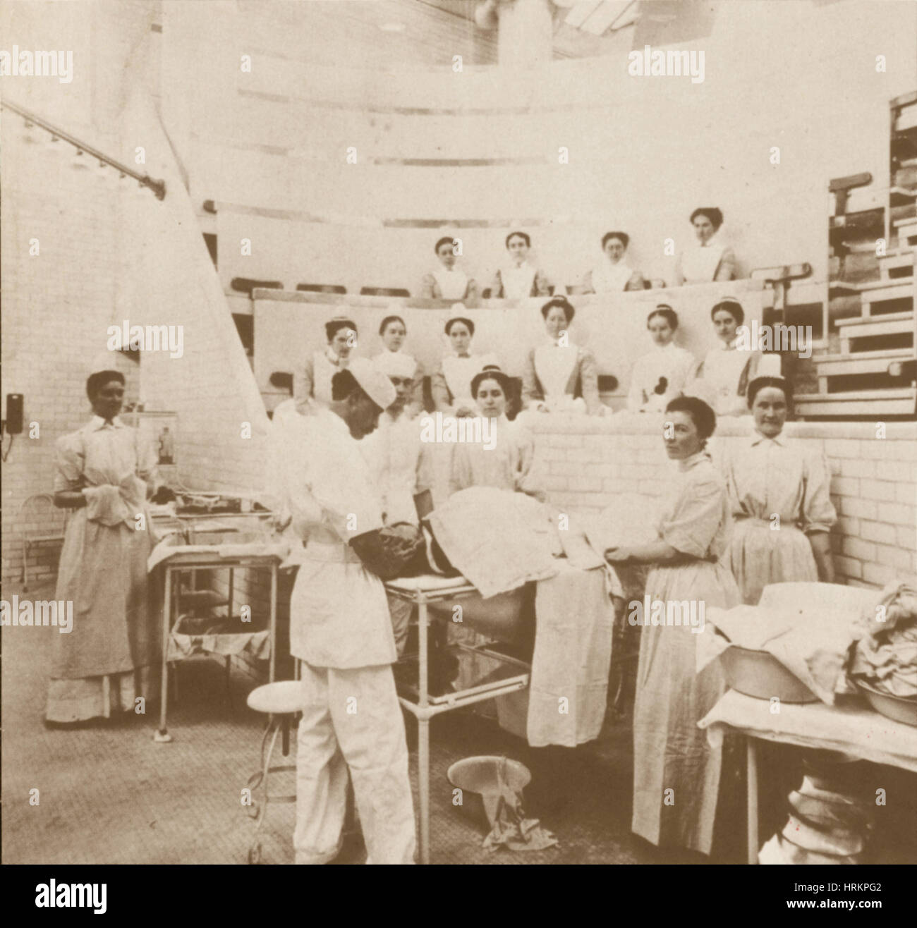 1800s medicine woman hires stock photography and images Alamy