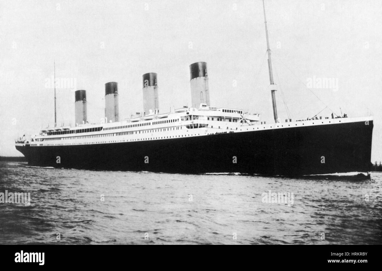 Titanic Black and White Stock Photos & Images Alamy