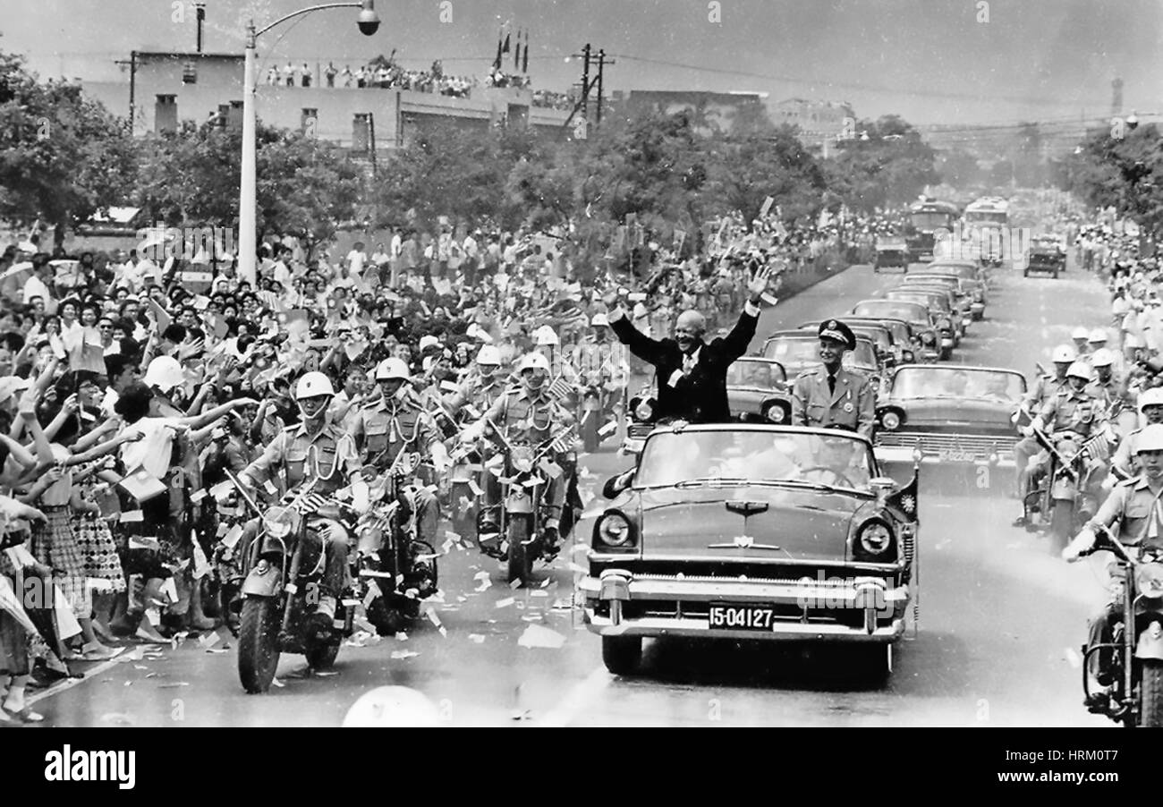 PRESIDENT DWIGHT D. EISENHOWER (1890-1969) stands next to President Chiang Kai-shek for a motorcade in Taipei during his visit to  Taiwan in June 1960 Stock Photo