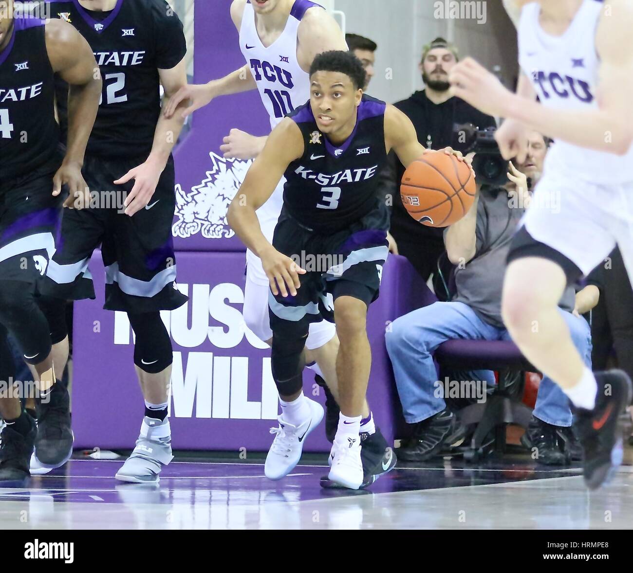 Fort Worth Texas, USA. 01st Mar, 2017. Kansas State guard Kamau Stokes