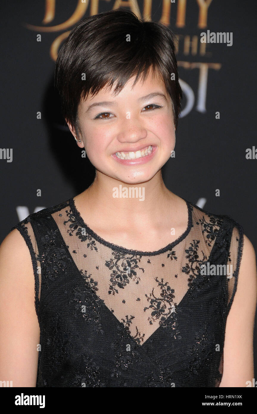 Los Angeles, California, USA. 2nd Mar, 2017. March 2nd 2017 - Los Angeles California USA Actress PEYTON ELIZABETH LEE at the ''Beauty and the Beast'' Premiere held at the El Capitan Theater, Hollywood CA Credit: Paul Fenton/ZUMA Wire/Alamy Live News Stock Photo