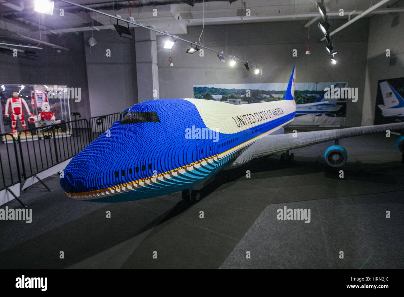Largest lego plane clearance