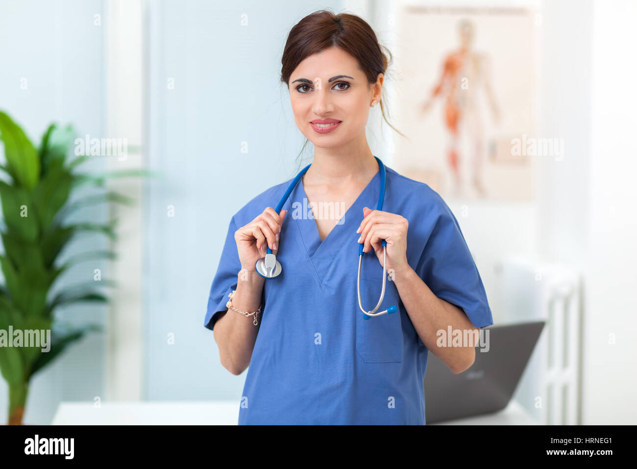 Portrait of nurse smiling nursing hi-res stock photography and images ...