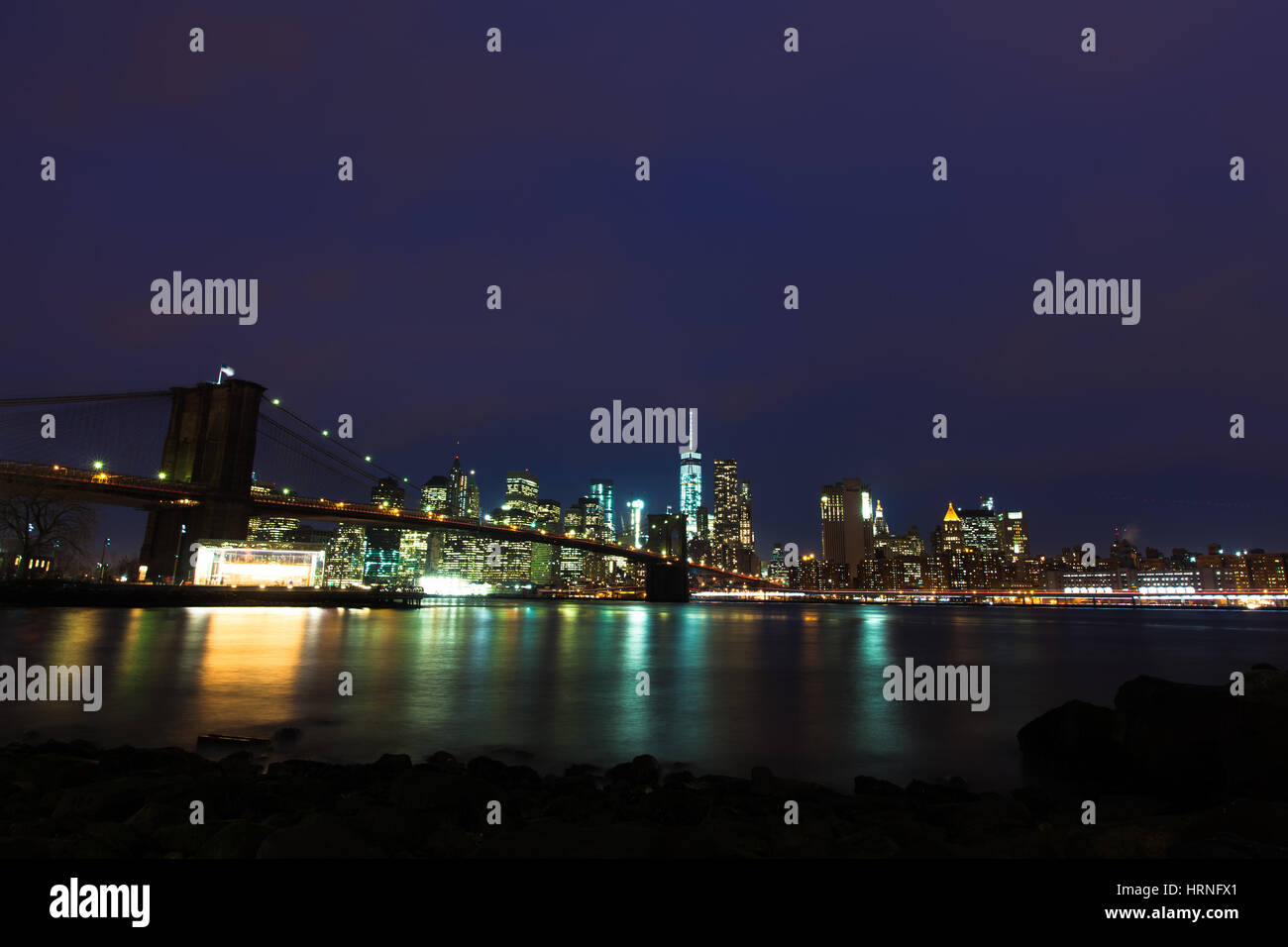 New York skyline showing Brooklyn Bridge Stock Photo - Alamy