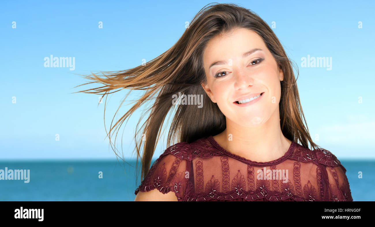 Fashion portrait of a beautiful young woman Stock Photo - Alamy